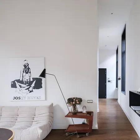 Ce 2 Apartment *